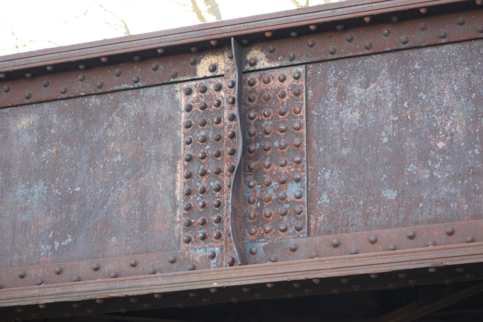 Girder details, east track